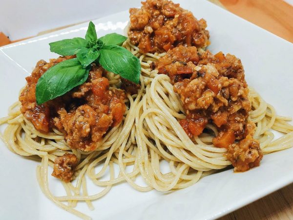 2018 07 26 10.25.14 2 Espaguetis con salsa boloñesa