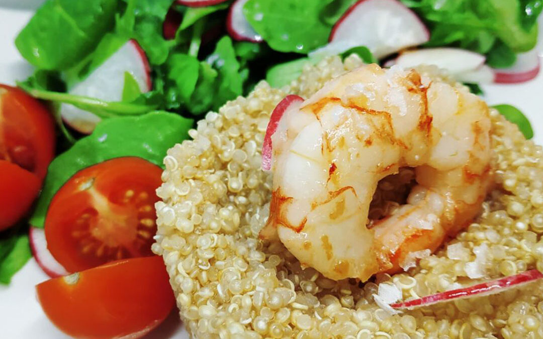 Ensalada de quinoa con gambas